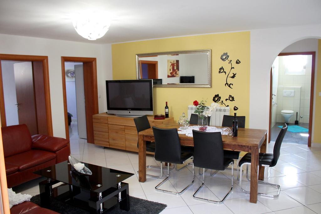 Apartments Villa Lili Umago Camera foto